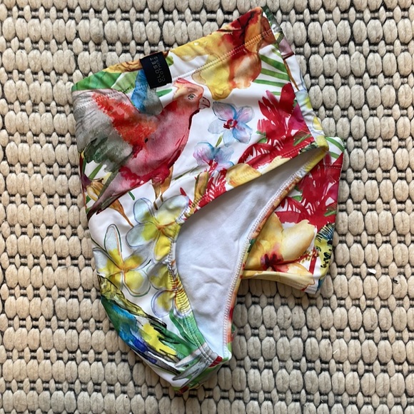 Classic Handmade Brazilian Speedo  swim brief size LARGE birds and flowers - Picture 3 of 4